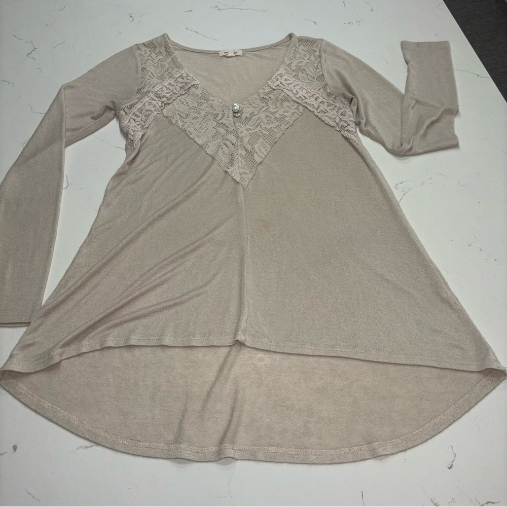 Paper & Tea Bohemian Long Sleeve Shirt - Tan, Lace, Cute Buttons, Size Medium